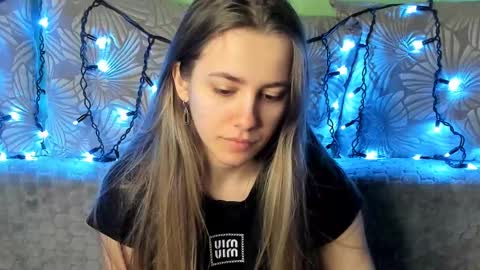 Maggie online show from February 23, 5:12 am