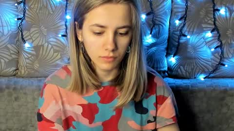 Maggie online show from March 11, 7:26 am