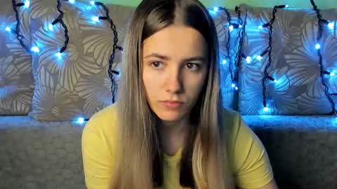 Maggie online show from November 1, 4:36 am