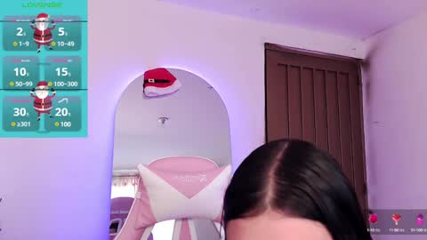 Luna  online show from December 22, 3:22 pm