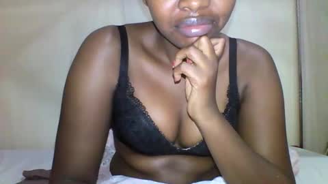 Bliss online show from February 25, 6:39 pm