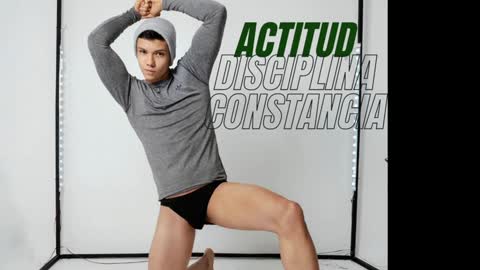 Snapshot of magic_boy01 chatting on January 21, 12:18 pm Damian Rivers online show from January 21, 12:18 pm