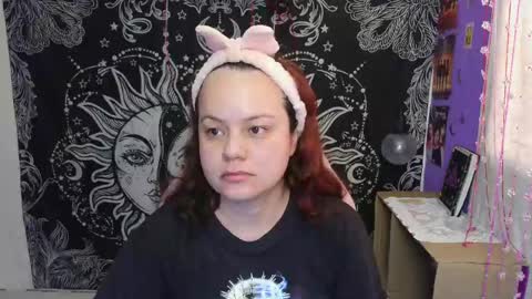 Claire online show from June 1, 9:38 pm