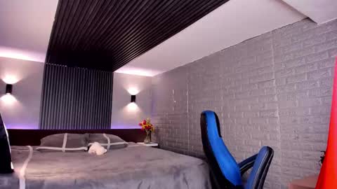 Marge online show from December 17, 8:48 pm