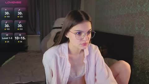 Snapshot of magic_shy chatting on November 29, 2:36 am Merry online show from November 29, 2:36 am