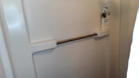 Snapshot of magickmilf chatting on February 4, 10:47 pm Bebe online show from February 4, 10:47 pm