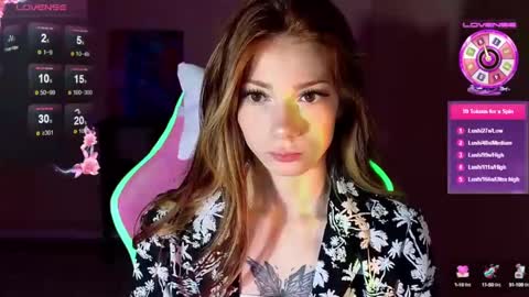 Angel online show from December 21, 11:24 pm