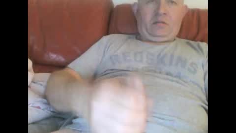 Snapshot of magicman250 chatting on September 14, 5:28 am magicman250 online show from September 14, 5:28 am