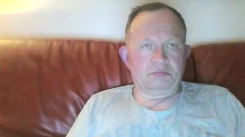 Snapshot of magicman250 chatting on May 4, 9:44 pm magicman250 online show from May 4, 9:44 pm