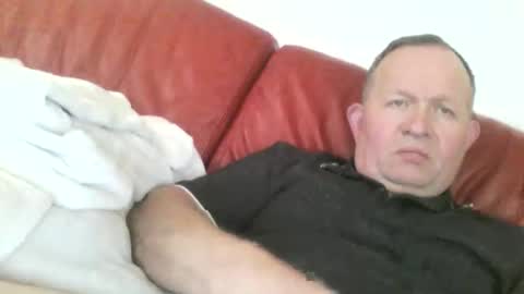 Snapshot of magicman250 chatting on May 8, 6:19 am magicman250 online show from May 8, 6:19 am