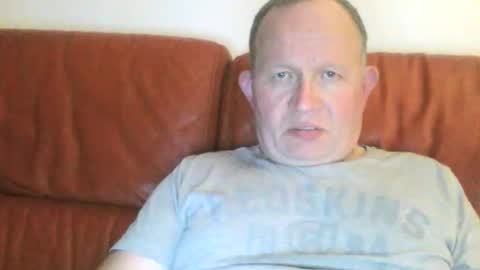 Snapshot of magicman250 chatting on June 2, 8:33 pm magicman250 online show from June 2, 8:33 pm
