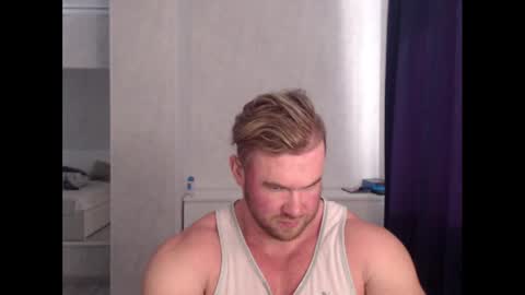 Snapshot of magicmax2017 chatting on December 8, 7:58 am magicmax2017 online show from December 8, 7:58 am