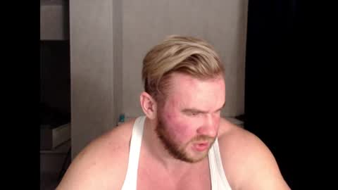 Snapshot of magicmax2017 chatting on February 28, 7:56 pm magicmax2017 online show from February 28, 7:56 pm