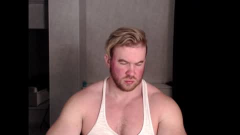 Snapshot of magicmax2017 chatting on March 5, 6:56 pm magicmax2017 online show from March 5, 6:56 pm