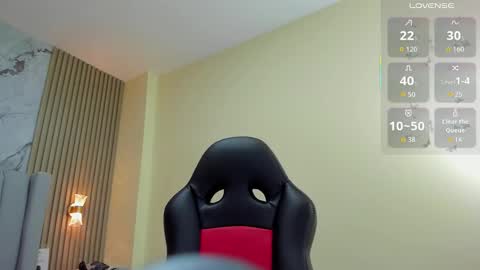 Snapshot of magievans1 chatting on September 19, 2:46 am magievans1 online show from September 19, 2:46 am