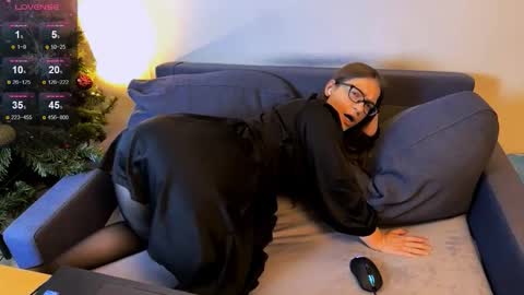 Jade online show from October 15, 11:27 pm