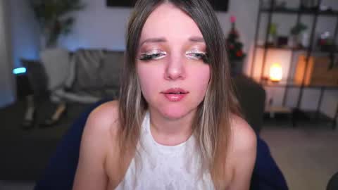 Ami online show from December 31, 2:25 pm