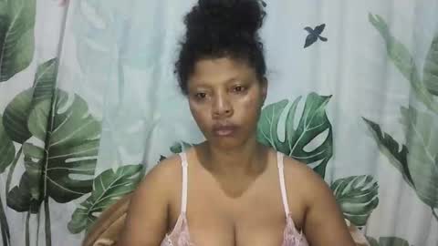 Snapshot of magniah chatting on January 16, 4:49 am magniah online show from January 16, 4:49 am