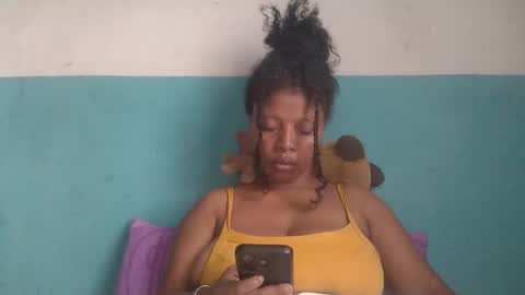 Snapshot of magniah chatting on February 10, 6:39 am magniah online show from February 10, 6:39 am