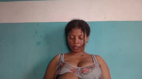 Snapshot of magniah chatting on February 26, 8:02 am magniah online show from February 26, 8:02 am