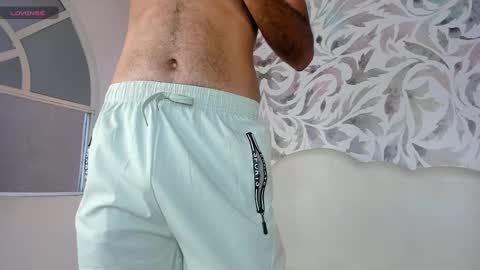 Snapshot of magnus_alejo chatting on September 9, 11:32 am Magnus Alejo online show from September 9, 11:32 am