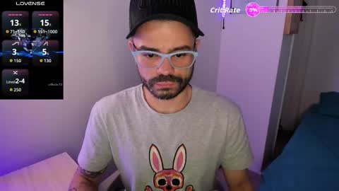     online show from March 25, 1:44 am