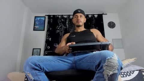 Magnusclark online show from October 1, 9:15 am