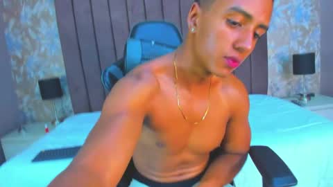 Magnus King online show from April 19, 8:33 pm