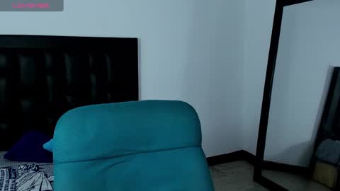 Maia online show from December 11, 12:55 pm