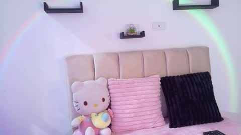 maia_soler online show from November 7, 7:36 pm