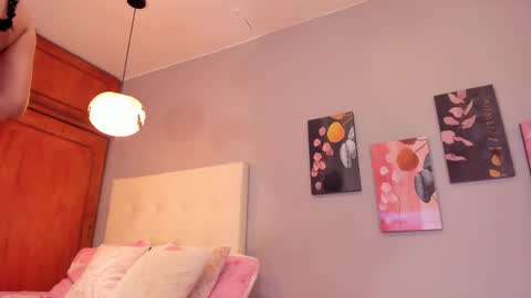 Maia online show from January 10, 12:29 pm