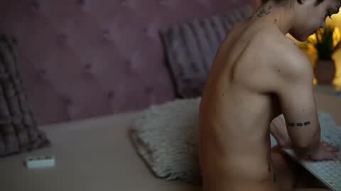  Maia  online show from September 15, 8:20 pm