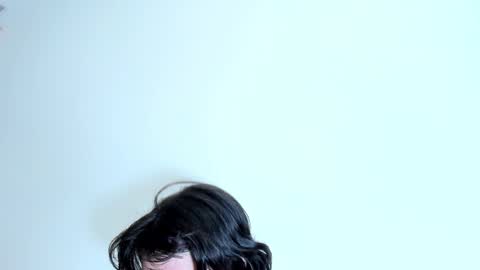 Snapshot of maibys_cute chatting on December 18, 3:45 am maibys online show from December 18, 3:45 am