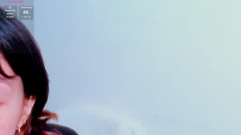 Snapshot of maibys_cute chatting on January 15, 4:06 am maibys online show from January 15, 4:06 am