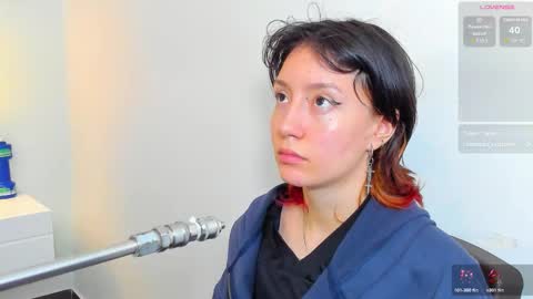 Snapshot of maibys_cute chatting on January 18, 3:54 am maibys online show from January 18, 3:54 am