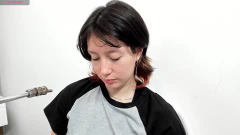 Snapshot of maibys_cute chatting on February 1, 12:04 pm maibys online show from February 1, 12:04 pm