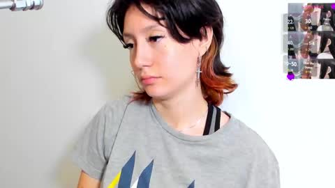 Snapshot of maibys_cute chatting on February 9, 4:16 am maibys online show from February 9, 4:16 am