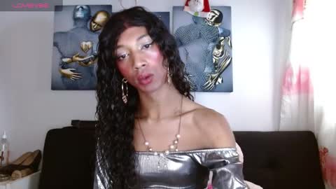 Bella Maidi online show from January 12, 5:22 pm