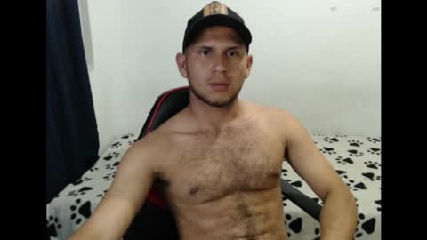 Snapshot of maik_135 chatting on October 19, 4:46 am maicol online show from October 19, 4:46 am