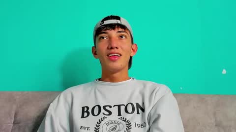 Maikol online show from February 3, 2:11 pm