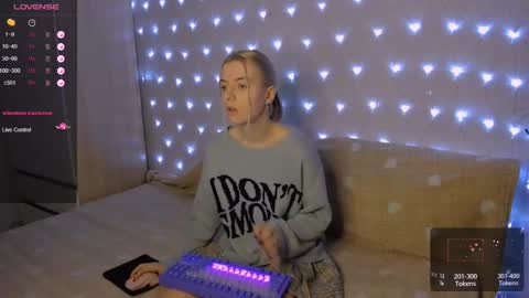 Your kitty online show from January 18, 2:14 am