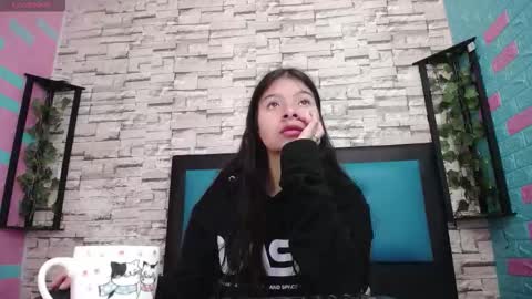  MAILY CAN  online show from September 23, 1:03 pm