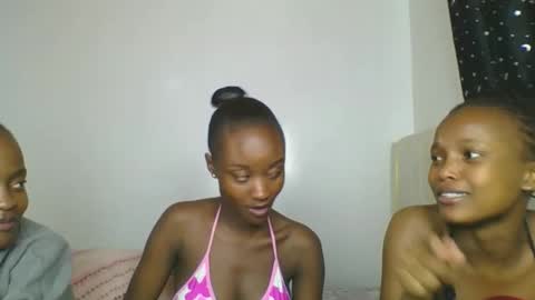 maira luv1 online show from March 2, 9:10 pm