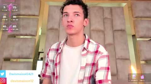 Maison Davis online show from December 12, 12:16 am