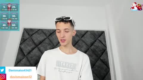 Maison Davis online show from December 23, 10:12 pm