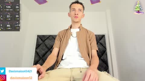 Maison Davis online show from December 31, 7:18 pm