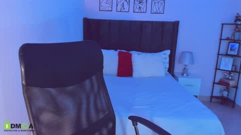 Maite online show from April 15, 4:52 am