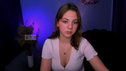 Snapshot of maja_beautiful chatting on February 3, 3:27 pm your dream online show from February 3, 3:27 pm