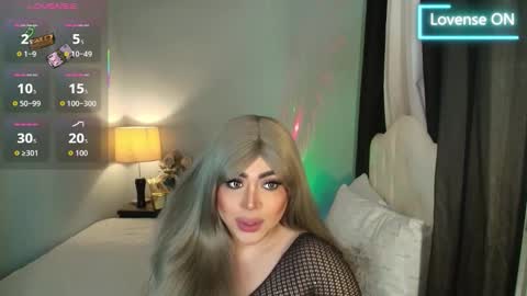 majestydannaxx online show from January 15, 4:17 am