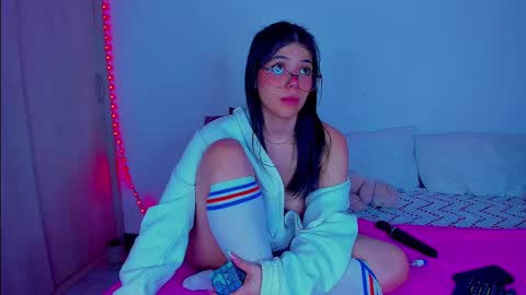 majito online show from March 11, 3:37 am